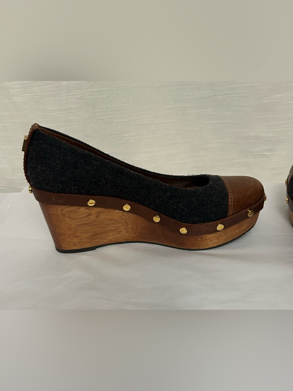 Tory Burch Gray Fabric and Brown Leather Studded Wedge Pumps - Picture 8 of 16